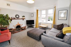 Hadleigh Road- click for photo gallery